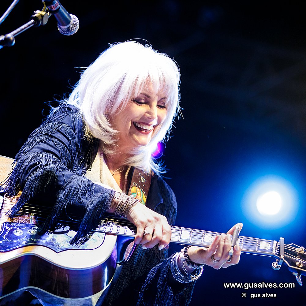 Emmylou Harris